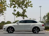 Bentley Bentayga 2018 V12